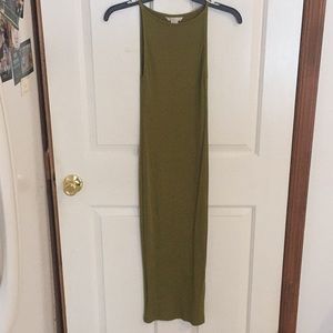 Ribbed green dress